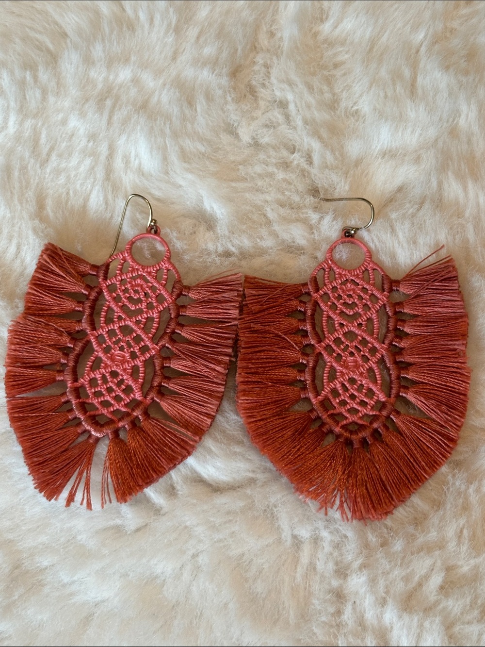 Fringe Drop Earrings [coral rust]